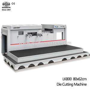 Automatische Stanz- und Rillmaschine